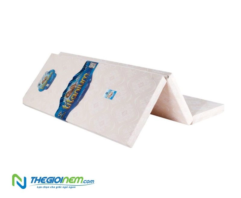 nệm cao su bông gấp 3 trong phòng trọ sinh viên