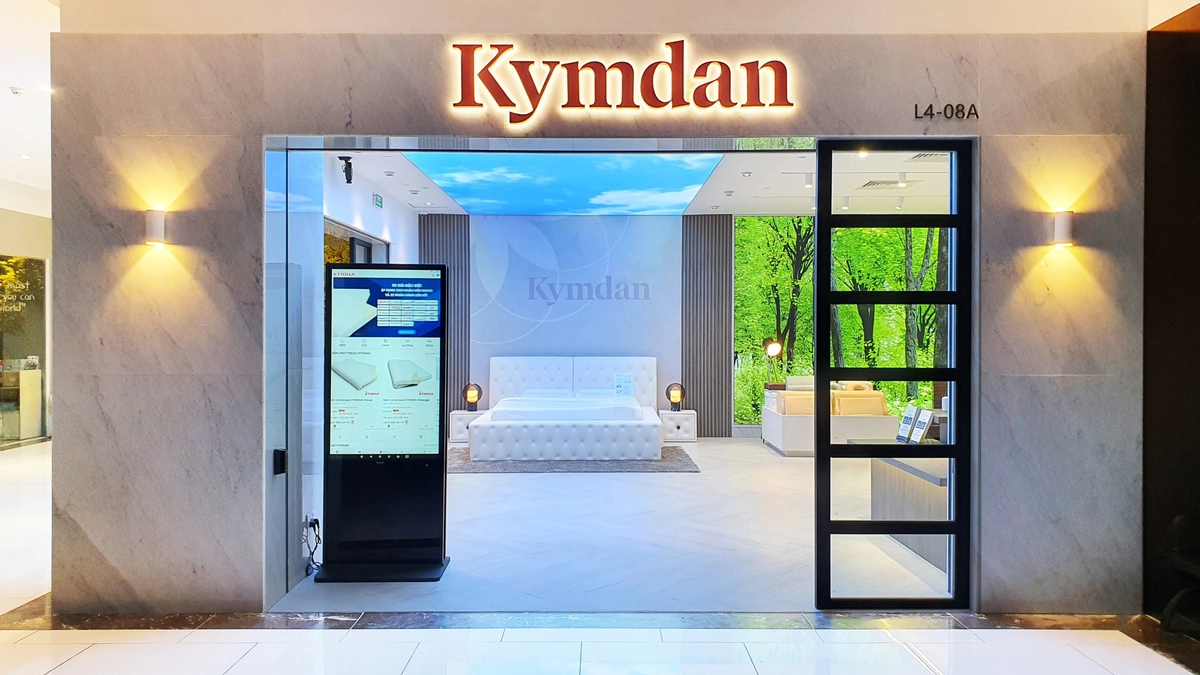 trưng bày Kymdan Liên Á Everon Ru9 tại showroom