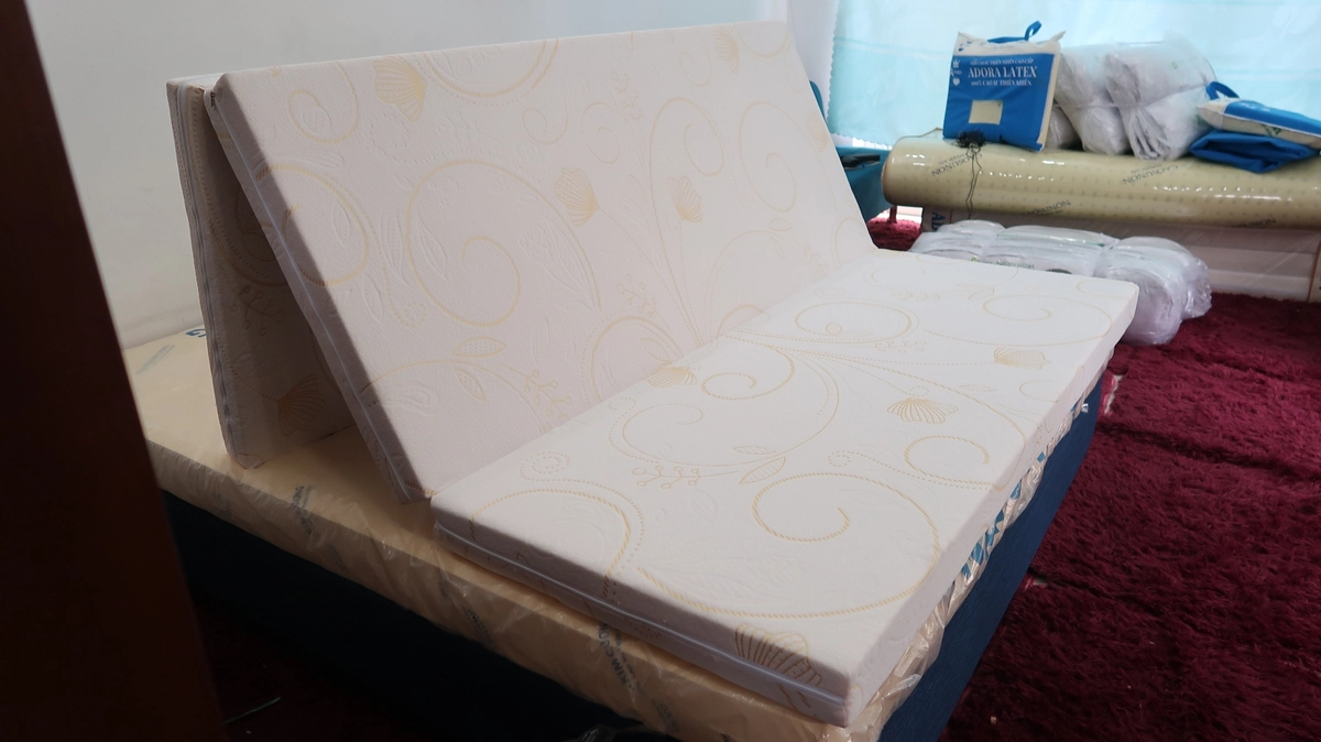các độ dày nệm bông ép trưng bày