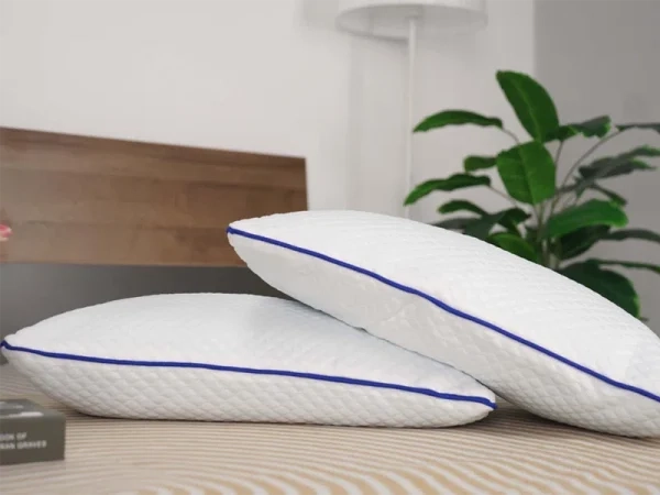 gối memory foam và gối kê chân cùng nệm latex